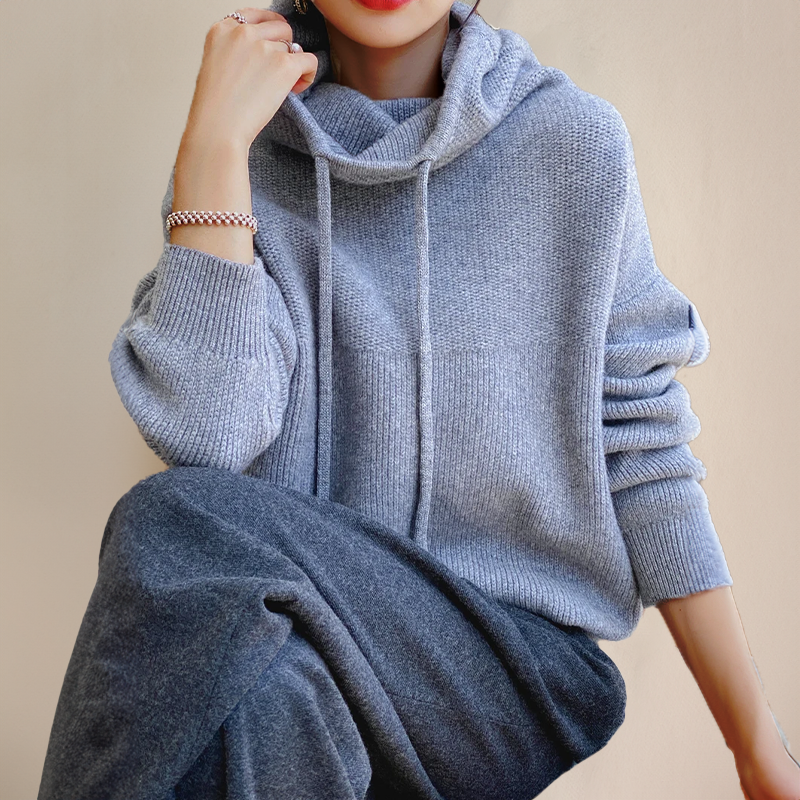 Willow | Cozy Hooded Sweater